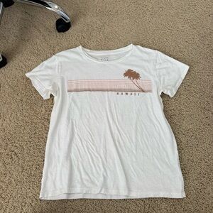 White Billabong graphic tee. Size medium.